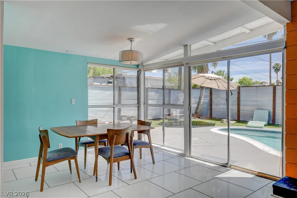 1995 Caballero, Las Vegas, NV 89169