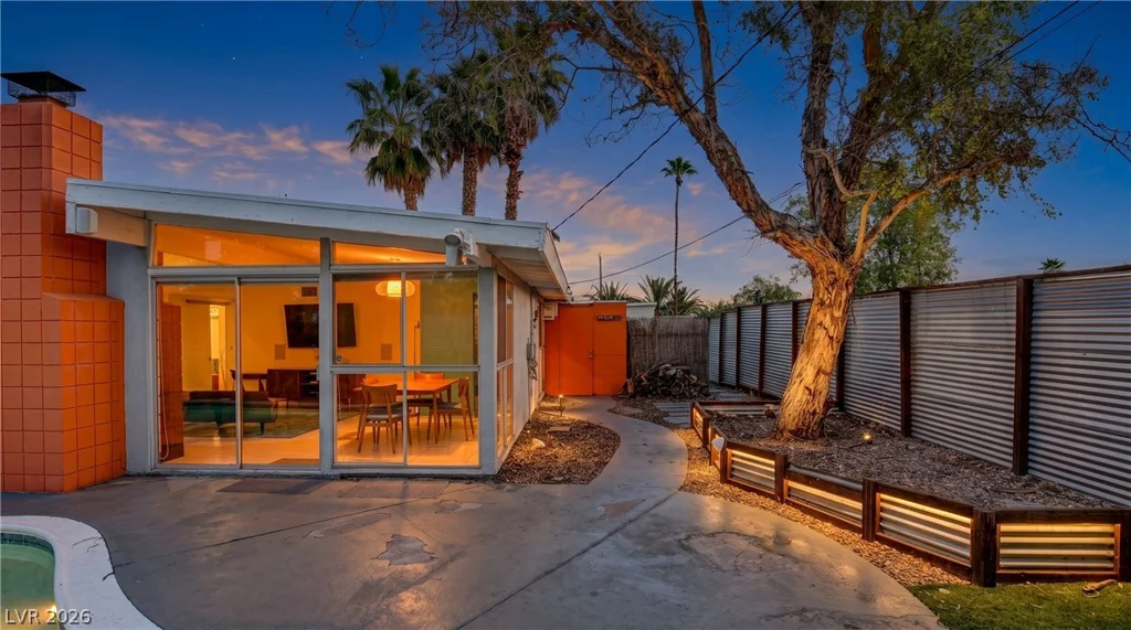 1995 Caballero, Las Vegas, NV 89169