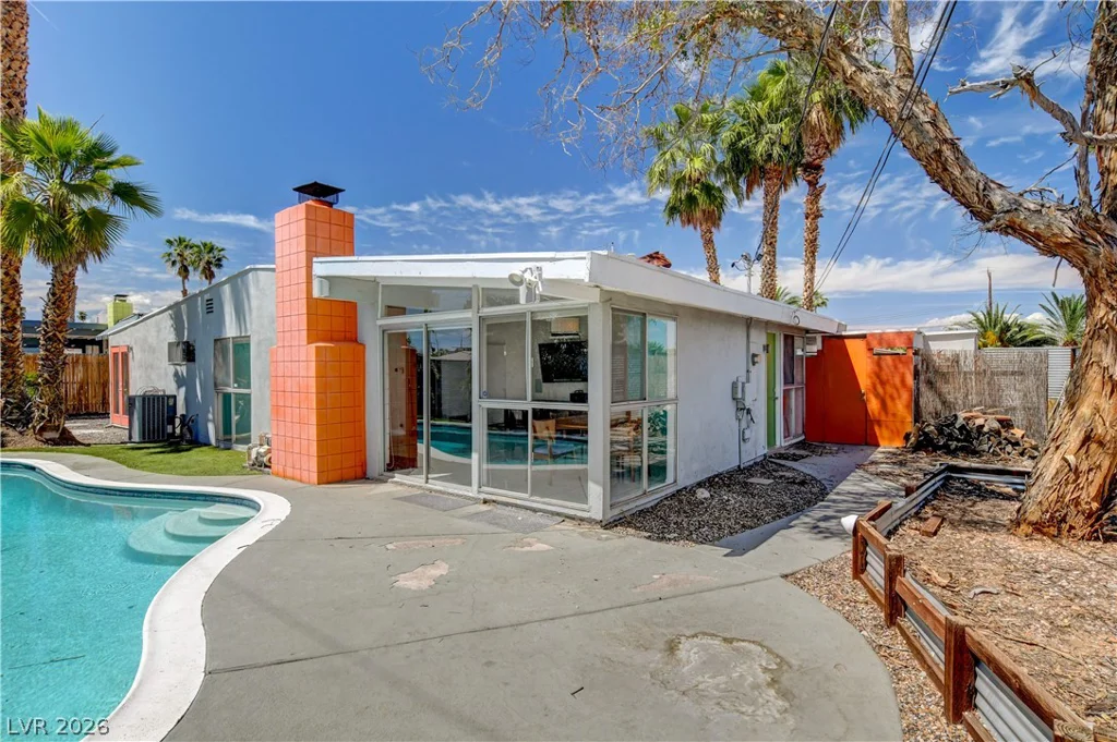 1995 Caballero, Las Vegas, NV 89169