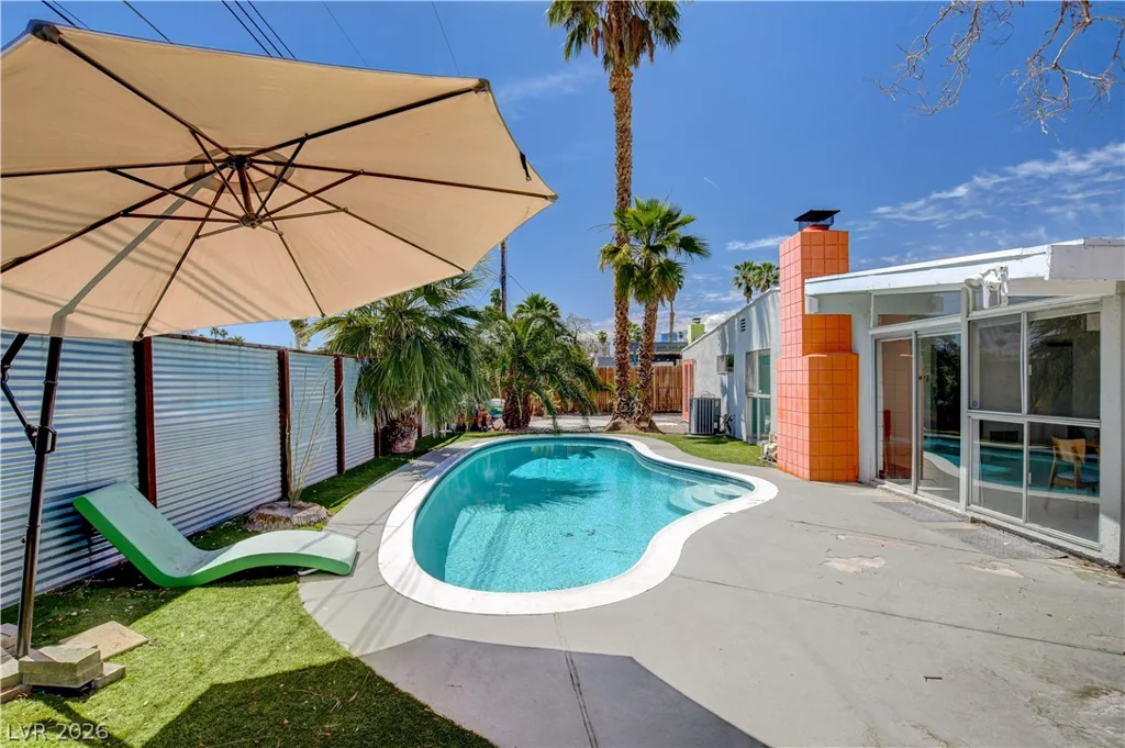 1995 Caballero, Las Vegas, NV 89169