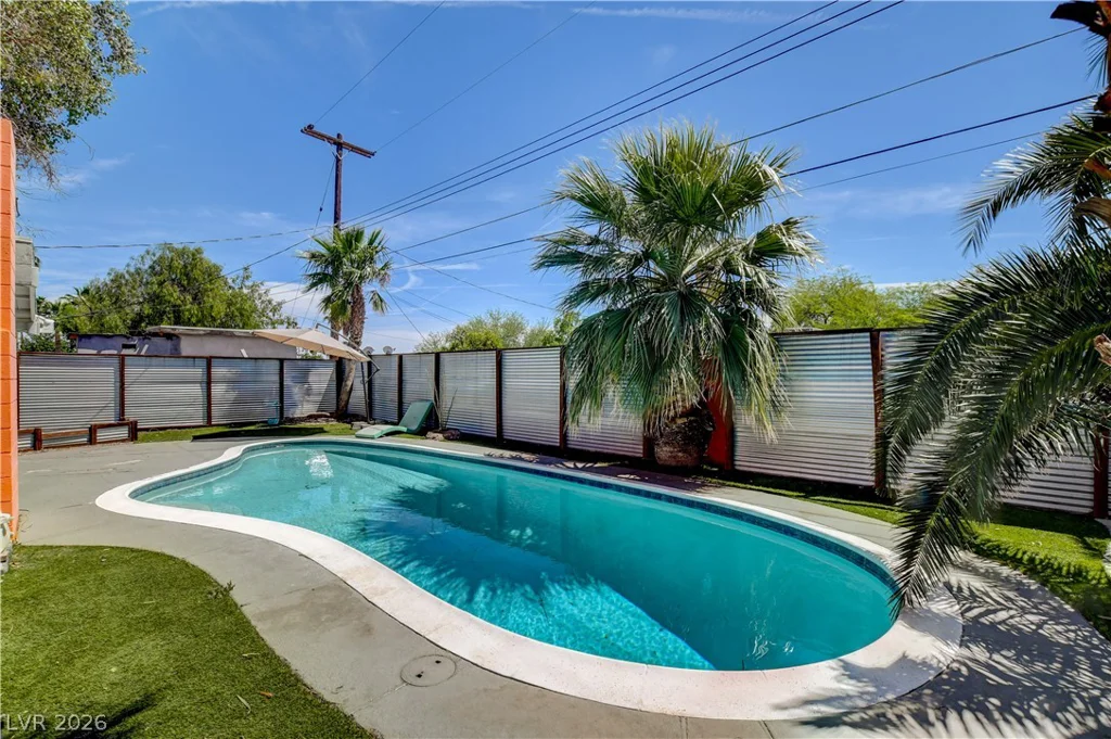 1995 Caballero, Las Vegas, NV 89169