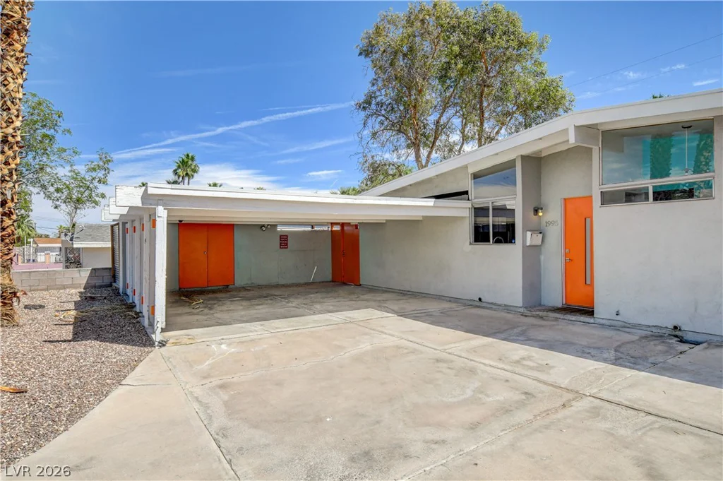 1995 Caballero, Las Vegas, NV 89169