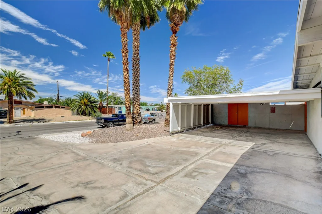 1995 Caballero, Las Vegas, NV 89169