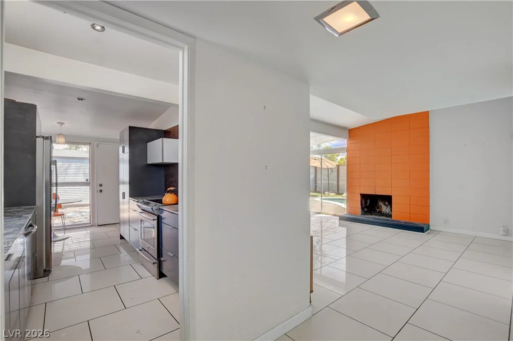 1995 Caballero, Las Vegas, NV 89169