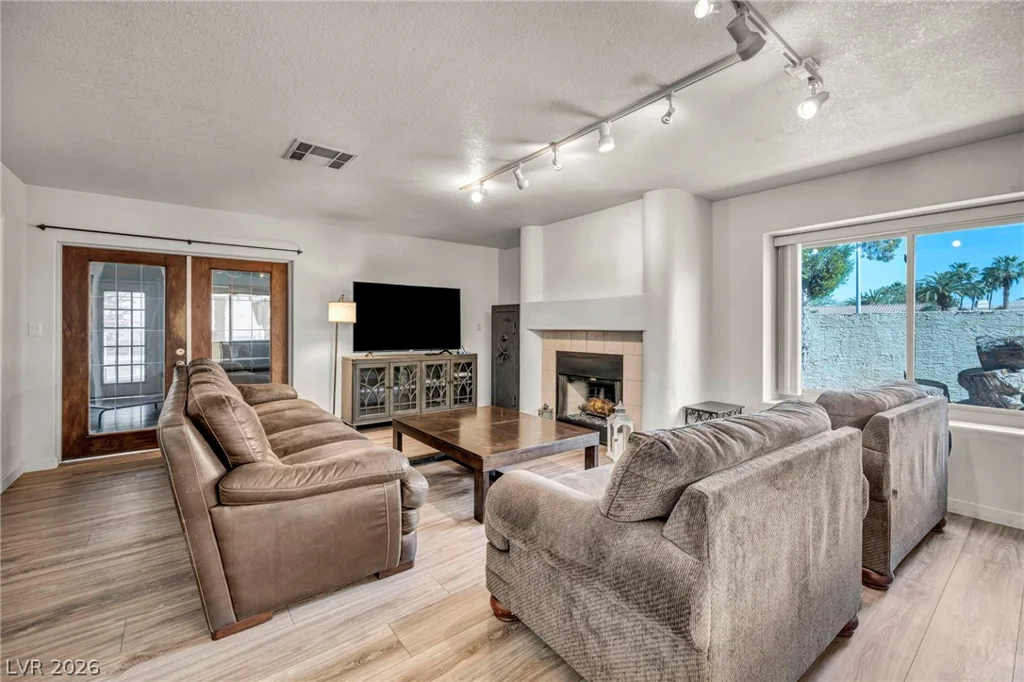 399 Award, Henderson, NV 89014