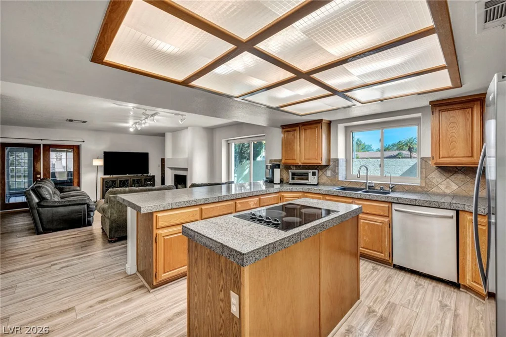 399 Award, Henderson, NV 89014