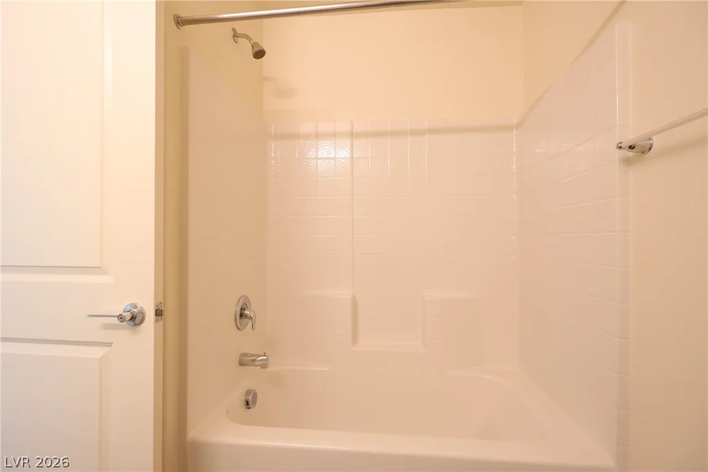 2949 White Selzter, Las Vegas, NV 89122
