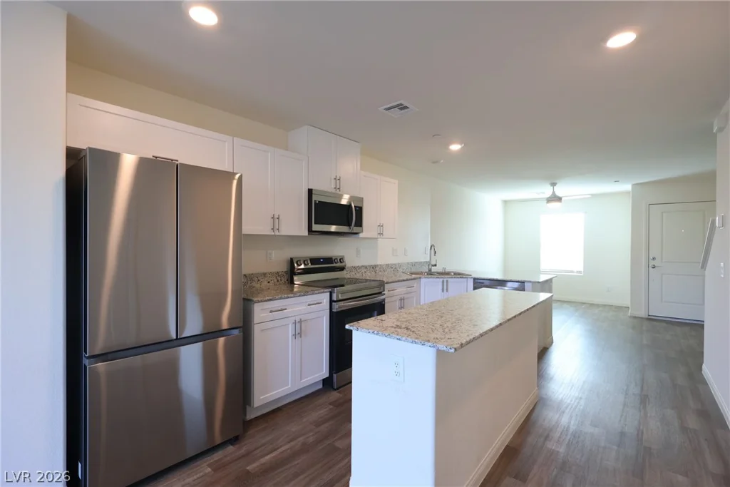 2949 White Selzter, Las Vegas, NV 89122