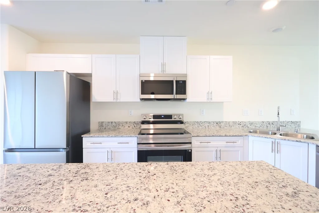 2949 White Selzter, Las Vegas, NV 89122