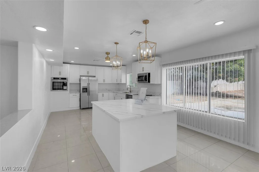 3200 Oakey, Las Vegas, NV 89102