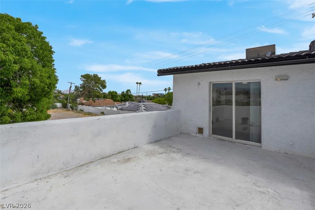 3200 Oakey, Las Vegas, NV 89102