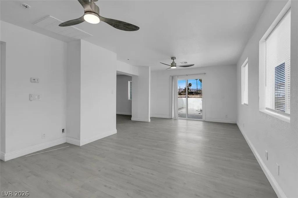 3200 Oakey, Las Vegas, NV 89102