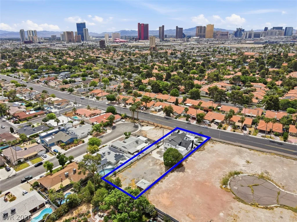 3200 Oakey, Las Vegas, NV 89102