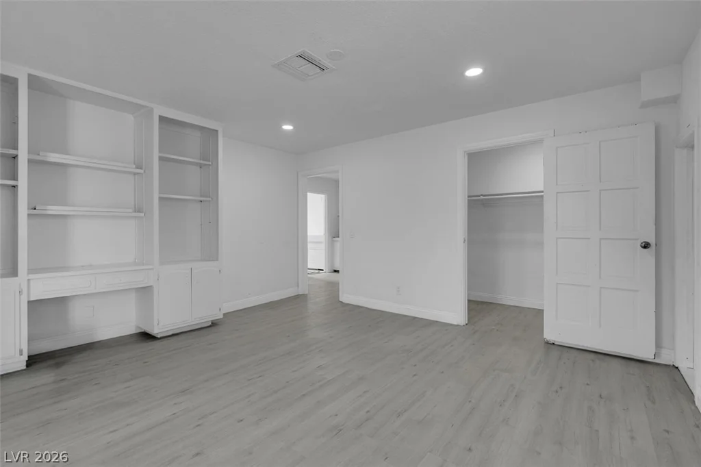 3200 Oakey, Las Vegas, NV 89102