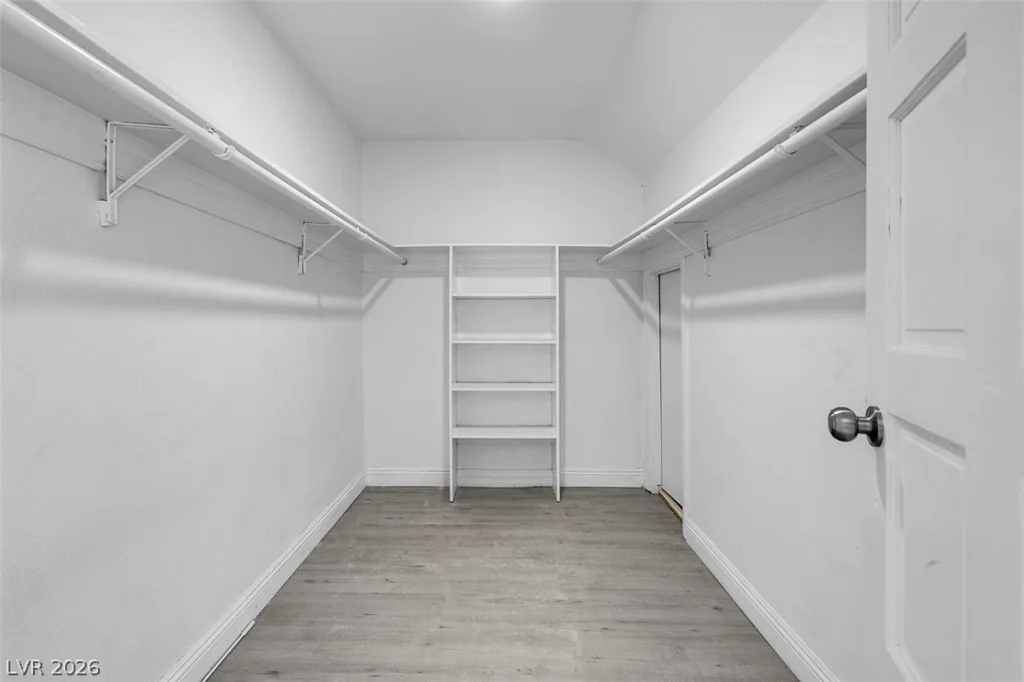 3200 Oakey, Las Vegas, NV 89102