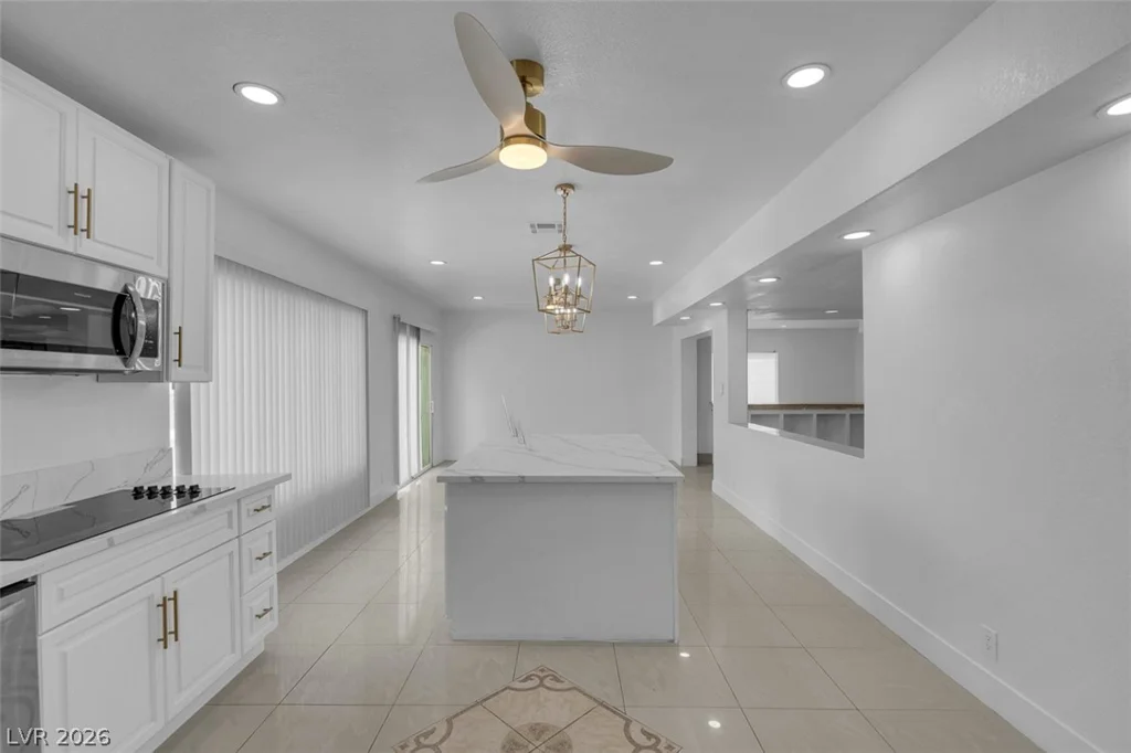 3200 Oakey, Las Vegas, NV 89102