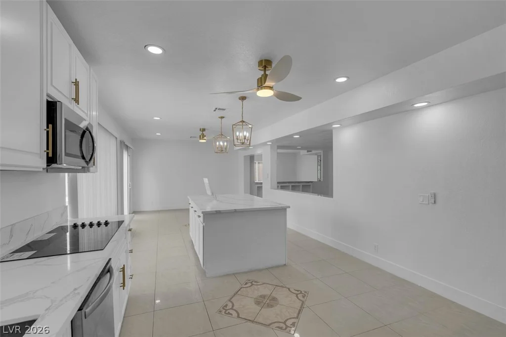 3200 Oakey, Las Vegas, NV 89102