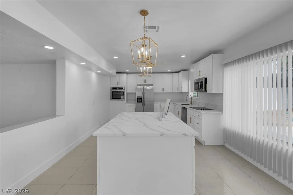3200 Oakey, Las Vegas, NV 89102