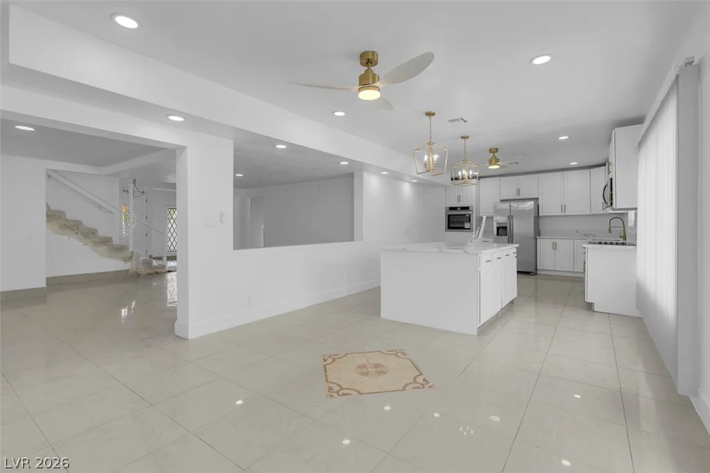 3200 Oakey, Las Vegas, NV 89102