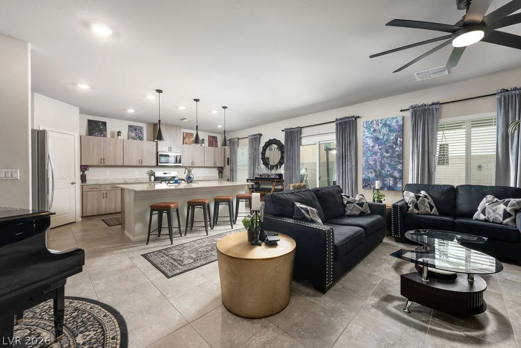 3831 Berenices, North Las Vegas, NV 89084