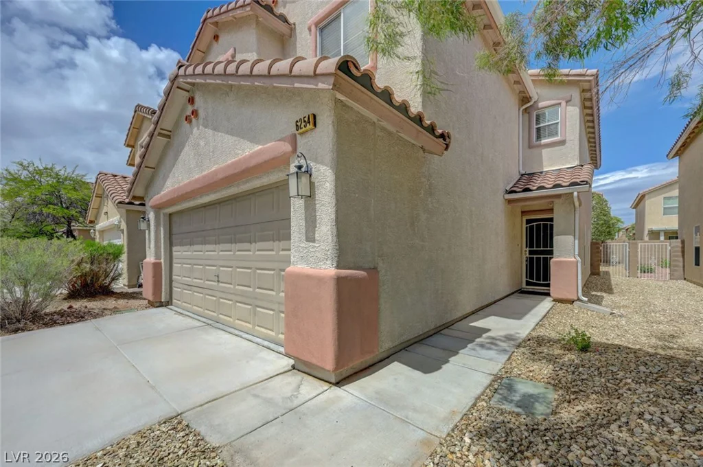 6254 Desert Lavender, Las Vegas, NV 89141