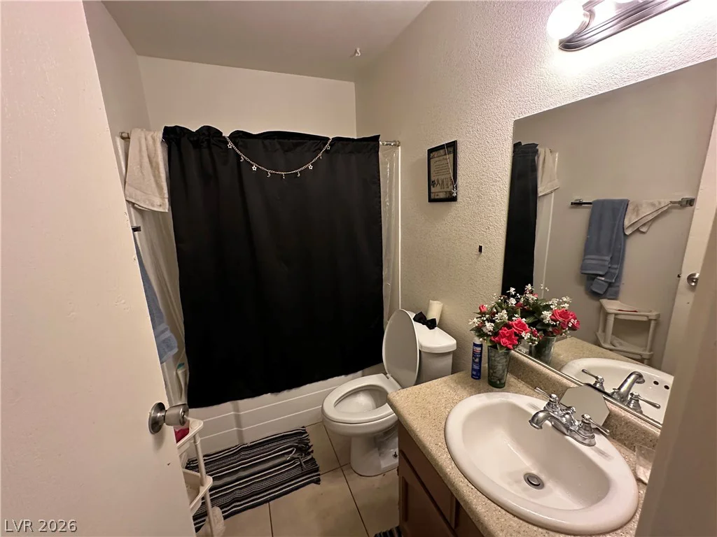 828 Held, Las Vegas, NV 89101