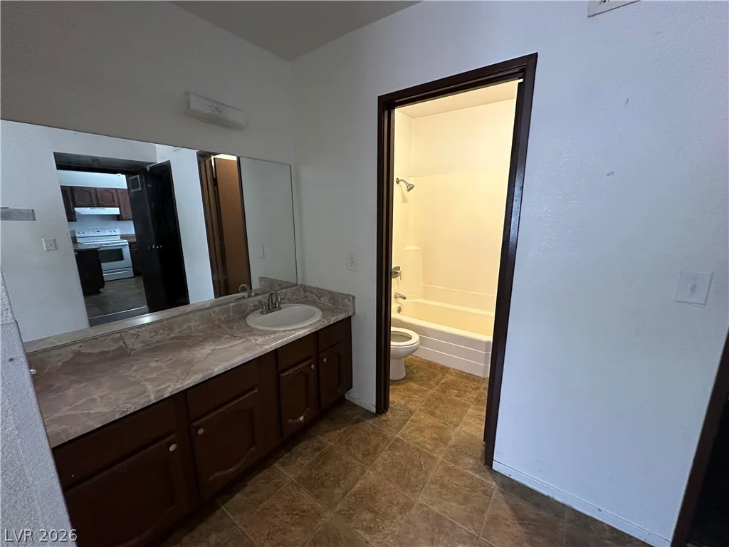 828 Held, Las Vegas, NV 89101