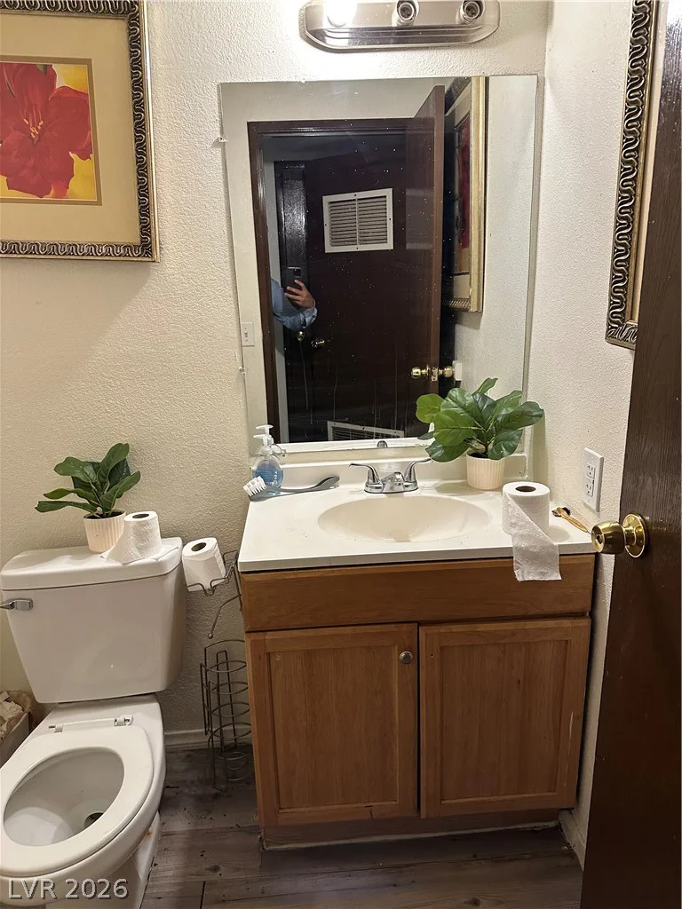 828 Held, Las Vegas, NV 89101