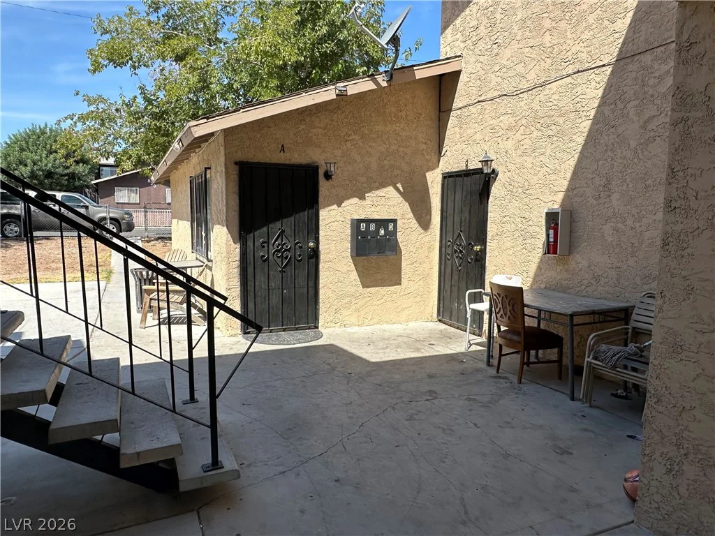 828 Held, Las Vegas, NV 89101
