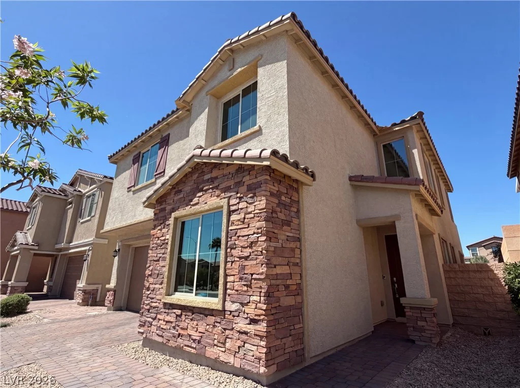 5629 Lowell Cliff, North Las Vegas, NV 89081
