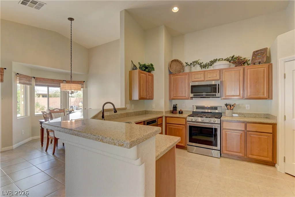 1424 Heather Grove, North Las Vegas, NV 89081