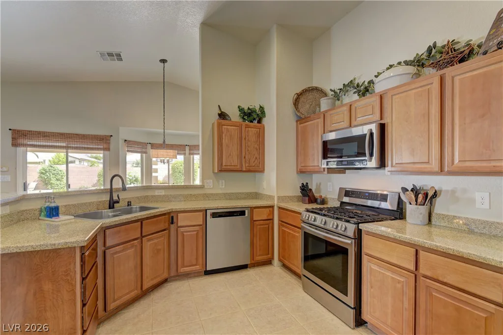 1424 Heather Grove, North Las Vegas, NV 89081