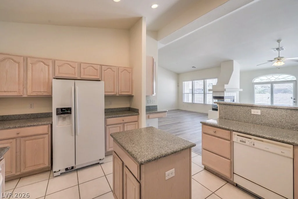 7728 Silver Wells, Las Vegas, NV 89149