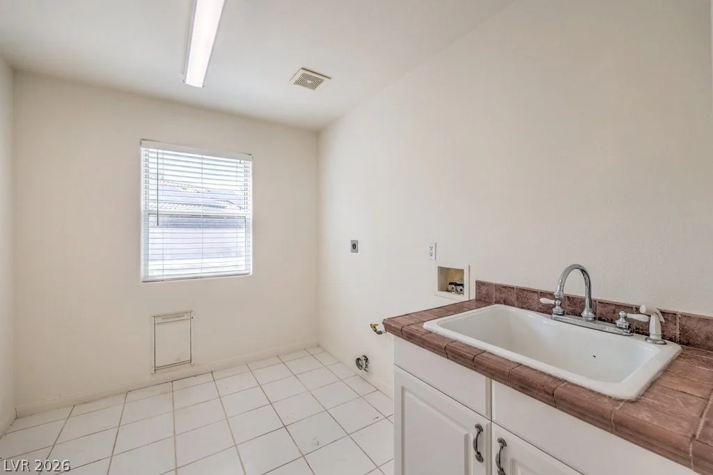 7728 Silver Wells, Las Vegas, NV 89149