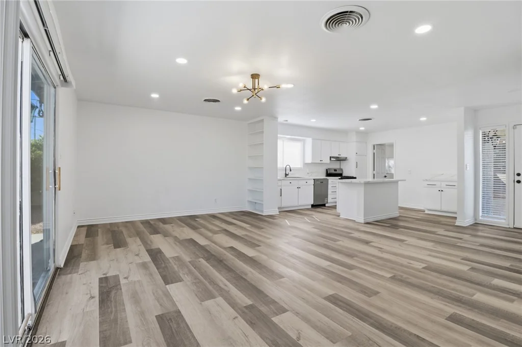 5228 Koa, Las Vegas, NV 89122