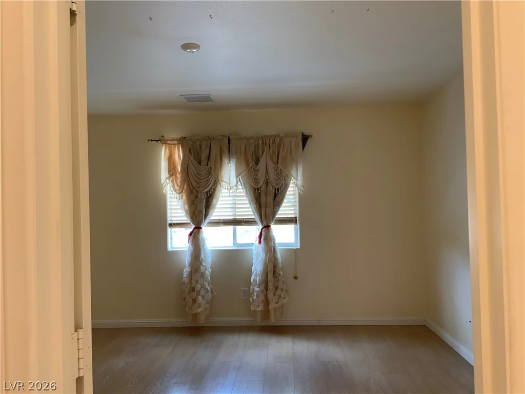 5039 Aesop, Las Vegas, NV 89139