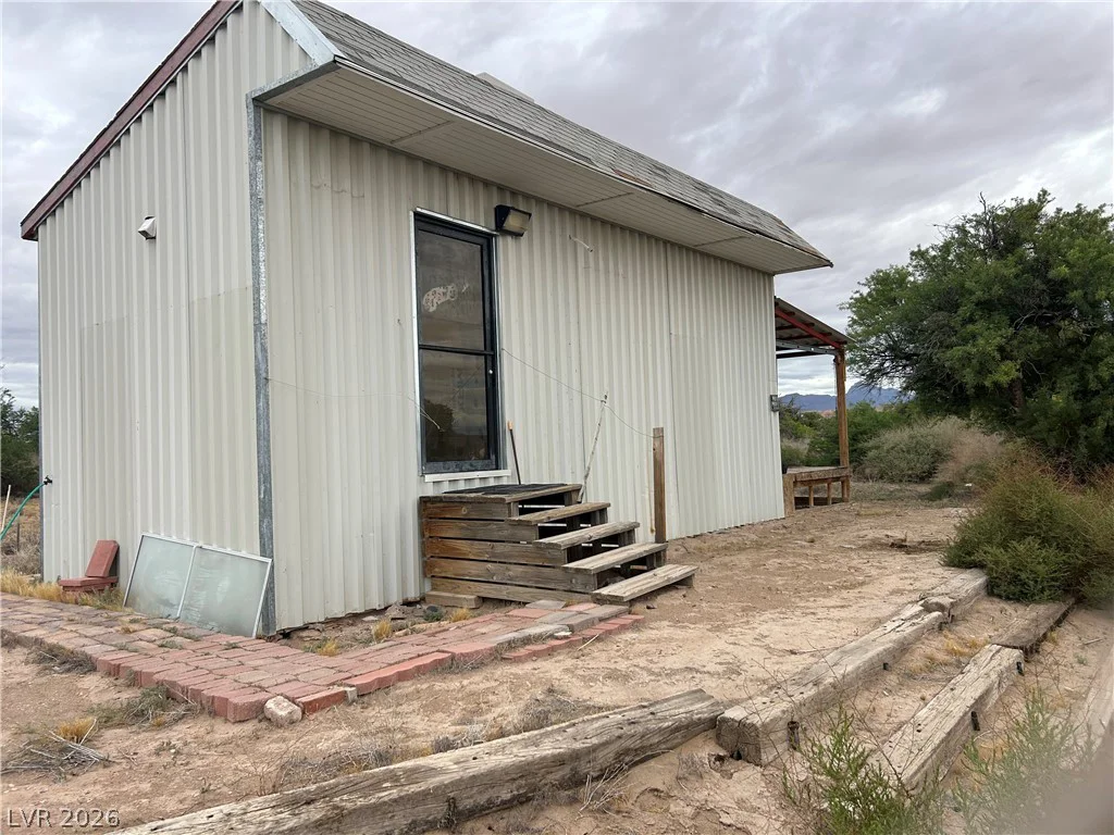 1880 State Highway 168, Moapa, NV 89025