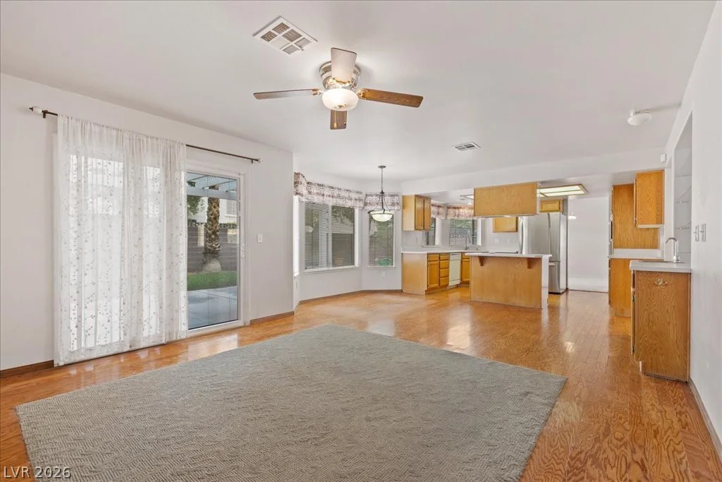 529 Ampere, Las Vegas, NV 89145