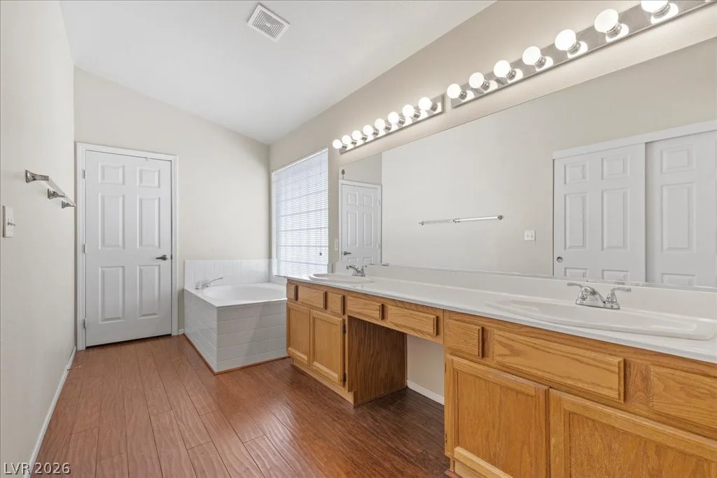 529 Ampere, Las Vegas, NV 89145