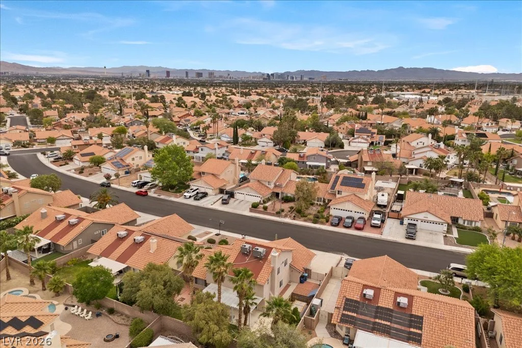 529 Ampere, Las Vegas, NV 89145