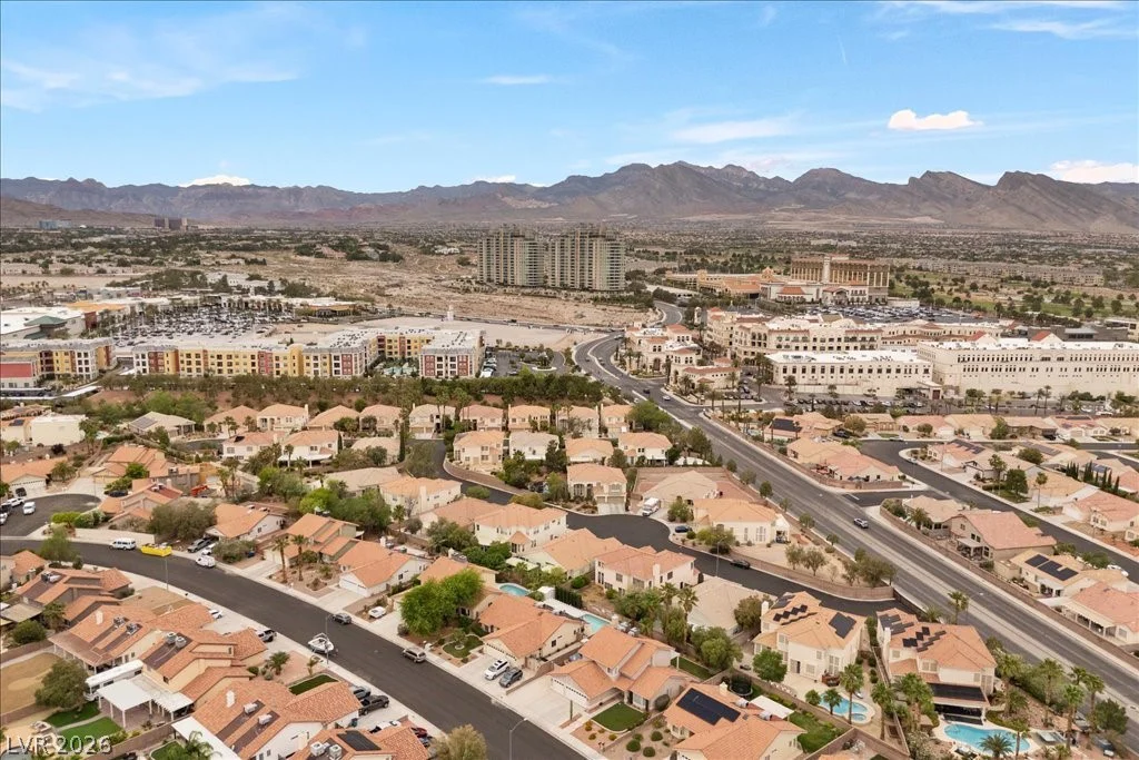 529 Ampere, Las Vegas, NV 89145