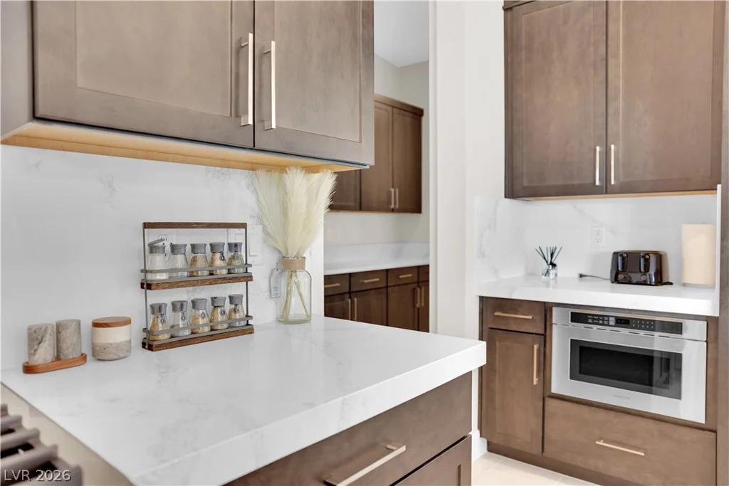 10663 Stone Ledge, Las Vegas, NV 89135