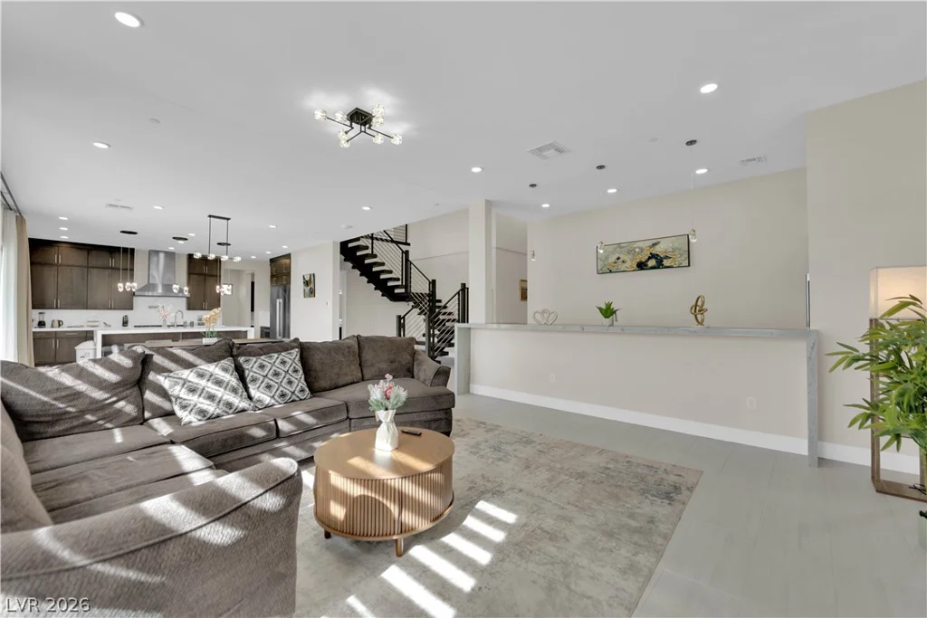 10663 Stone Ledge, Las Vegas, NV 89135