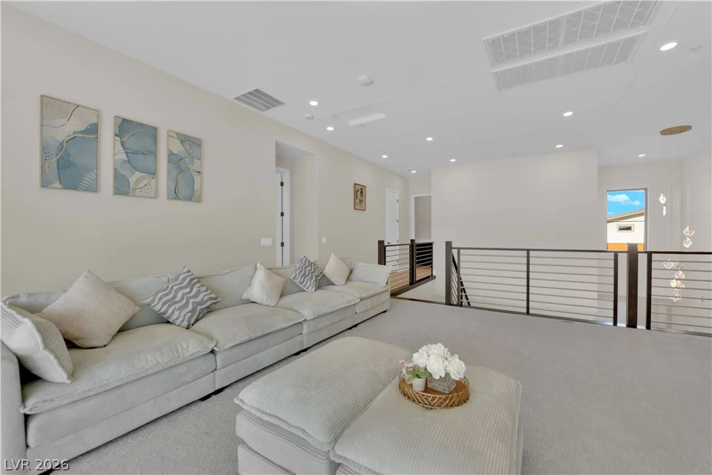 10663 Stone Ledge, Las Vegas, NV 89135