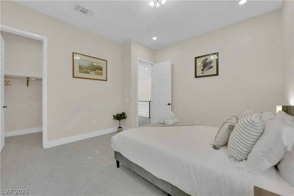 10663 Stone Ledge, Las Vegas, NV 89135