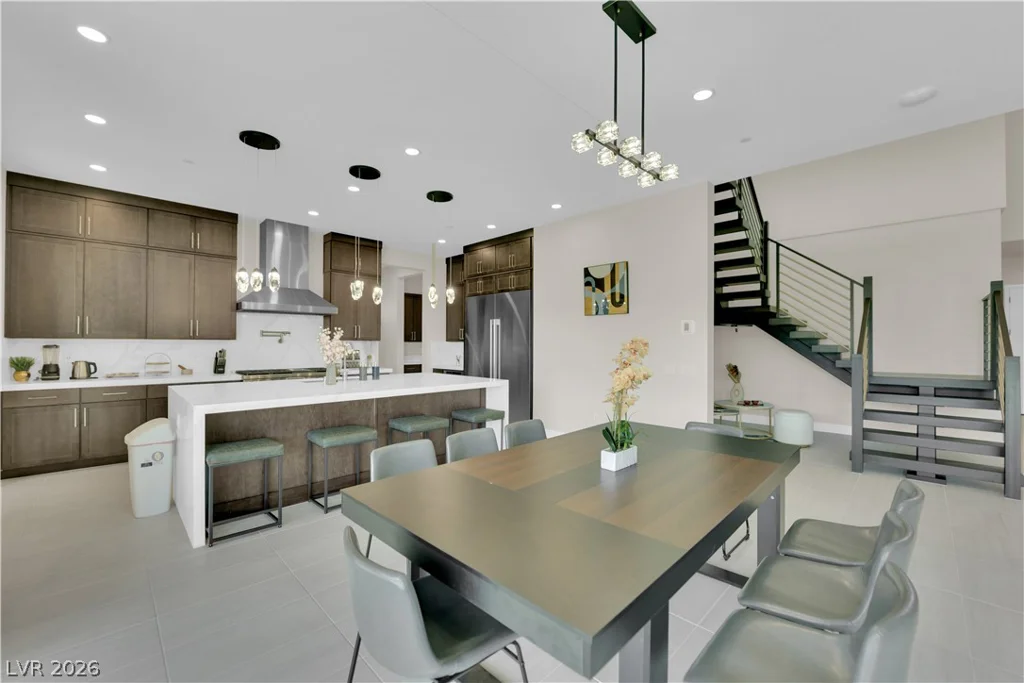 10663 Stone Ledge, Las Vegas, NV 89135