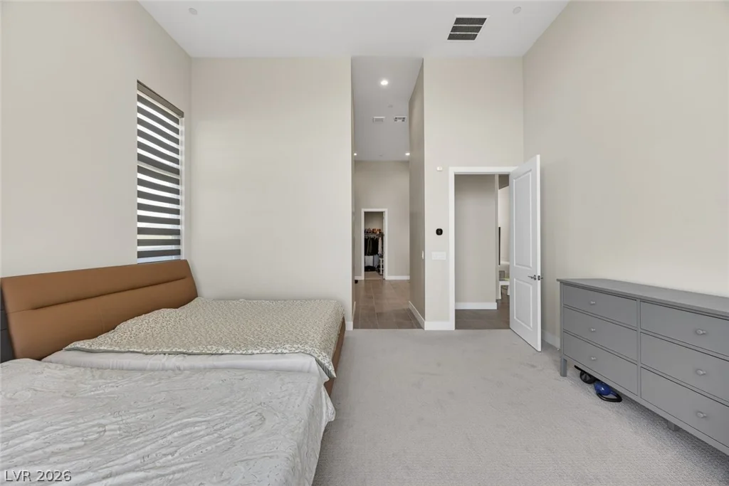 10766 Agate Cliffs, Las Vegas, NV 89135