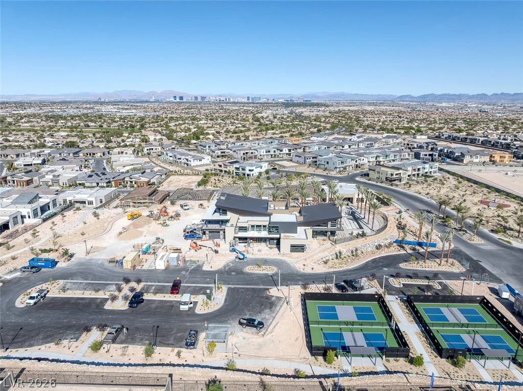 10766 Agate Cliffs, Las Vegas, NV 89135