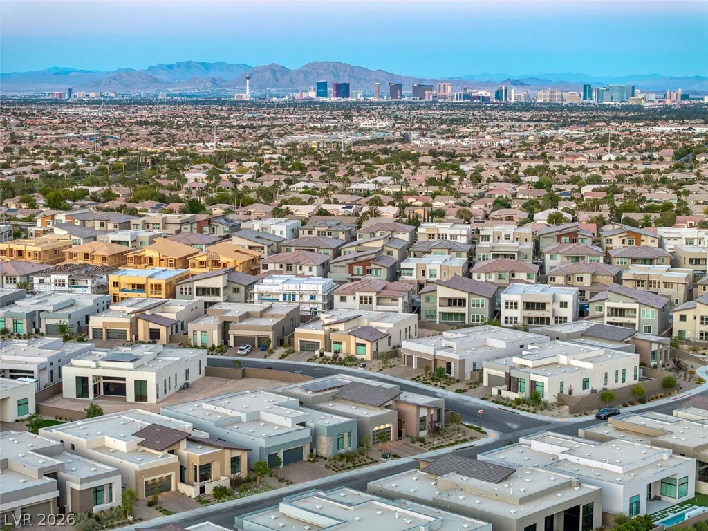 10766 Agate Cliffs, Las Vegas, NV 89135