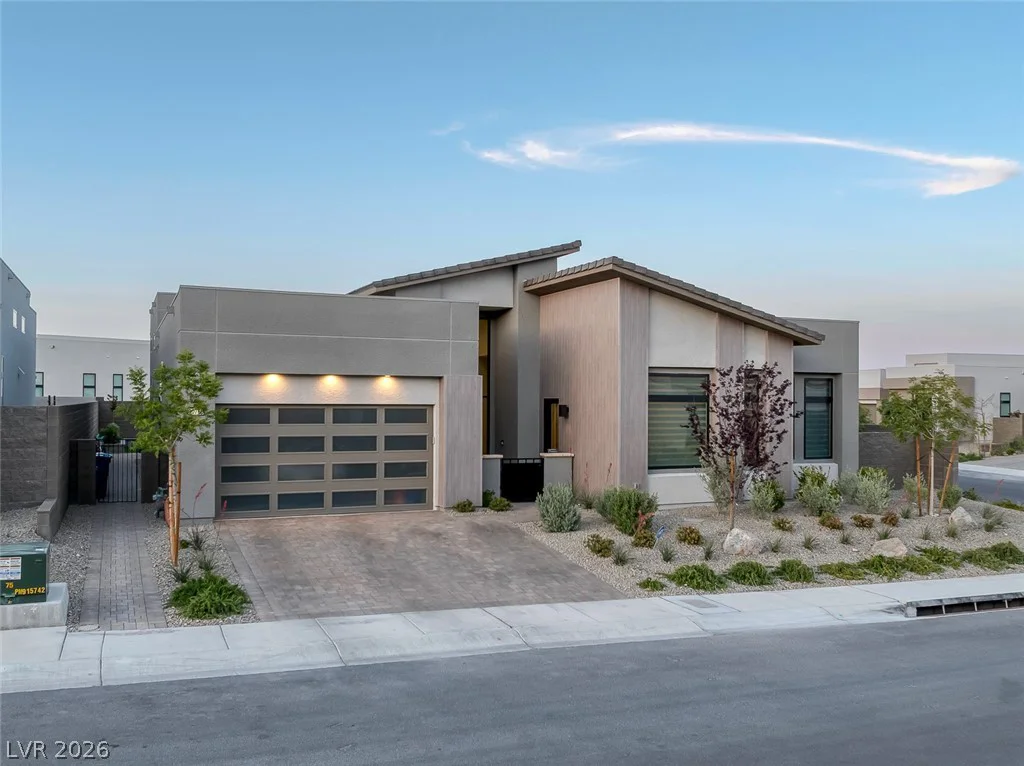 10766 Agate Cliffs, Las Vegas, NV 89135
